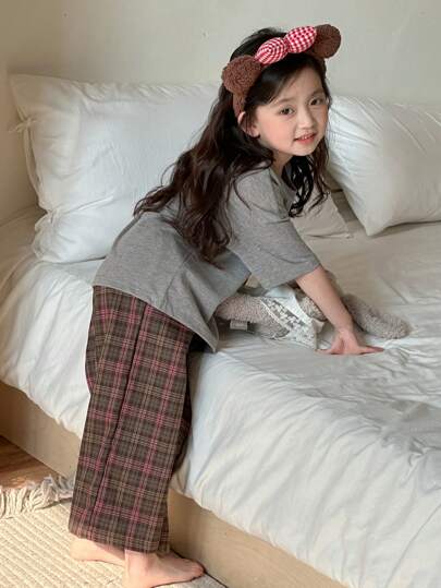 Dazy Kids بلوزة تريكو بأكمام قصيرة مطبوعة بياقة دائرية + بنطلون كاجوال مربع، ملابس ربيعية/صيفية للفتيات الصغيرات رمضان