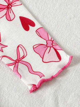 SHEIN مجموعة قطعتين للفتيات الرضع والأطفال الصغار من عمر 0-3 سنوات، ملابس علوية قطنية منسوجة باكمام طويلة وبوي قصير جراف مع فراشة جميلة وسروال ضيق ، مناسبة للارتداء المنزلي اليومي