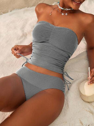 طقم تانكيني حريمي Swim Lushoire حمالة نسائية بيكيني، بأشرطة سباغيتي ومزخرفة من الأمام، ربطة الخصر من الجوانب، مخططة