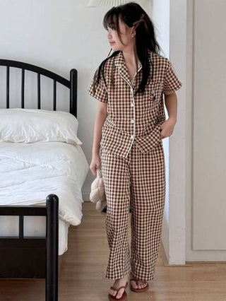بيجاما DAZY بيجاما من قطعتين (بلوزة قصيرة الأكمام وبنطلون) للفتيات البالغات مطبوعة برسوم ال- plaid وبتطريز، مناسبة للربيع/الصيف