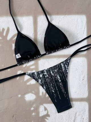 طقم تانكيني حريمي Swim مجموعتين بيكيني من الأعلى بنقشة لامعة والأسفل بخطوط جانبية ، صيفي عصري لأوقات الشاطئ والعطلات