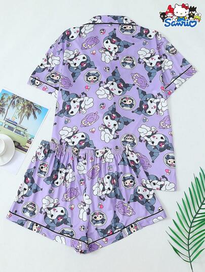 Sanrio جموعة من 2 قطعة لباس نسائي ربيعي وصيفي من تصريح ماركة سانريو KUROMI، قميص بجيب زر وأكمام قصيرة مطبوع وشورت بفيونكة، بيجامة مناسبة للاستخدام المنزلي