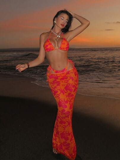 Swim SXY طقم ملابس نسائية 3 قطع لموسم الصيف، يشمل: ملابس علوية قصيرة بحمالات رفيعة مطبوعة ،قطعة سفلية للسباحة مربوطة الجوانب ، وفستان طويل مجموعة بيكيني