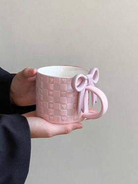 1 كوب سيراميك 11.6 أونصة مع مقبض وشكل قلب، بتصميم قلب مُطبَّع، كوب قهوة بنقشة مربعات، مناسب لديكور المنزل، شرب المياه اليومي، كوب حليب الإفطار، كوب الشاي بعد الظهر، كوب الاتيه في المقاهي، هدية، كوب للأزواج، للعودة إلى المدرسة