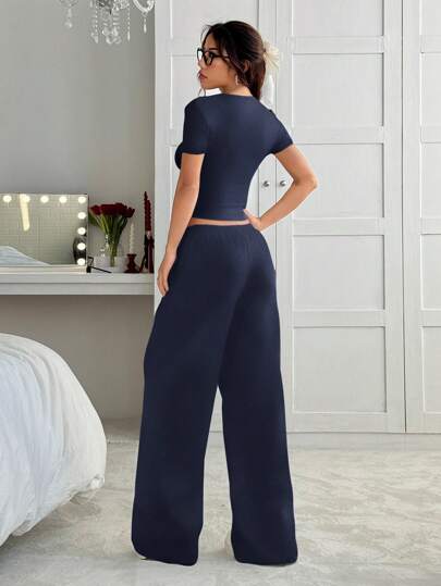 SHEIN EZwear 2 حبة/طقم تي شيرت كاجوال أزرق رمادي بأكمام قصيرة ضيق الملائمة وبنطلون رياضي فضفاض