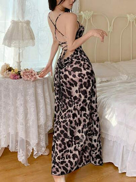 SHEIN فستان نوم ماكسي أنيق وجذاب من القماش الشبكي بطبعة نمر للنساء