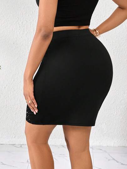 SHEIN Lady تنورة رشيقة مرصعة بالراينستون والشبكة المفصلة للمرأة للارتداء في الحياة اليومية