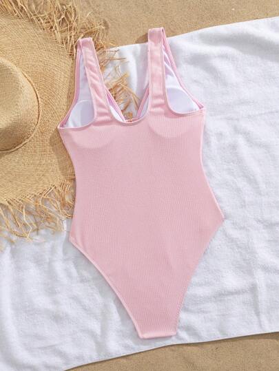 Swim Mod بدلة السباحة النسائية الجديدة كاملة القطعة، تصميم دائري مقطع متقاطع مزين بنجمة البحر المعدنية، توفر تحكم في البطن