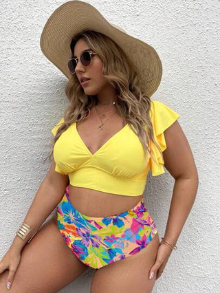 SHEIN Swim Curve شورتات سباحة مطبوعة بنمط استوائي للمقاسات الكبيرة