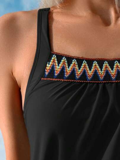 طقم تانكيني حريمي Swim Lushoire توب بيكيني نسائي بحماليات مطاطية هندسية الشكل