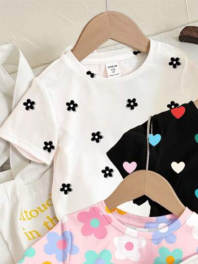SHEIN 4 قطع /مجموعة بنات شابات قمصان تيشيرت قصيرة الأكمام أساسية كاجوال بطبعات زهور وقلوب وبقع لطيفة تصميم متاح للربيع والصيف