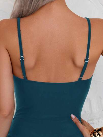 Swim Lushoire قطعة واحدة من طراز لف طويل بياقة مربعة ذي لون واحد لنساء أحدث الموديلات