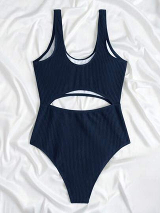 مايوه حريمي قطعة واحدة Swim Basics بيكيني قطعة واحدة بلون أحادي مقطع على الخصر للنساء ، مناسب للعطلات