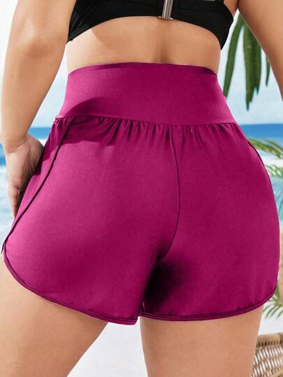 Swim SPRTY شورت كاجوال بلون أحادي للنساء ذوات الأحجام الكبيرة لارتداء على الشاطئ