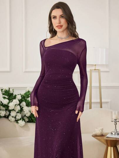 Modelyn العيد فستان طويل مناسب للنساء ذو ياقة غير متماثلة من قماش الشبك اللامع وماسك للجسم