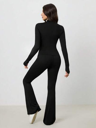 Tall مجموعة من قطعتين للنساء، ملابس علوية رياضي بأكمام طويلة وسحاب، وبنطال طويل واسع الساق ذو لون أحادي