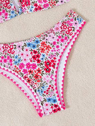 Swim Vcay مجموعة بكيني مكونة من 2 قطع ، طقم بكيني ذو حمالات رفيعة وخصر عالي مزين بطبعات نباتية عشوائية مع شورت ، مناسب للشاطئ والعطلات الصيفية والاستخدام اليومي الجذاب ، موديل جديد 2025