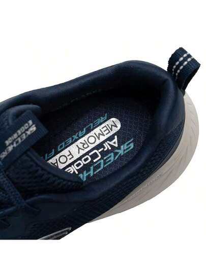 Skechers أحذية رياضية رجالية خفيفة الوزن وراحة، بنعل من رغوة EVA وبطانة من رغوة الذاكرة المبردة بالهواء، امتصاص الصدمات في الجري على الطرق، لمسة لينة وارتداد، 232835-NVW