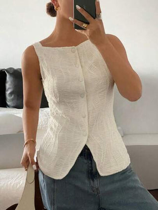 Frenchy قميص نسائي كاجول أحادي اللون قابل للتنظيف بقدم زر أمامي وبلا أكمام