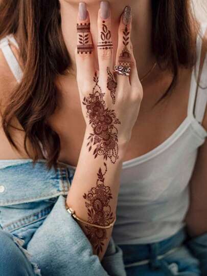 طقم تانكيني حريمي 1/4 قطع عالية الجودة، نقل غسول المياه، تتميز بوشم حناء اليد المؤقت الزائف بتصاميم مهندي معقدة كاملة. هذه الملصقات الوشمية للأصابع الحمراء المستوحاة من الحناء المقاومة للماء والطويلة الأمد تم تصميمها خصيصًا للنساء.