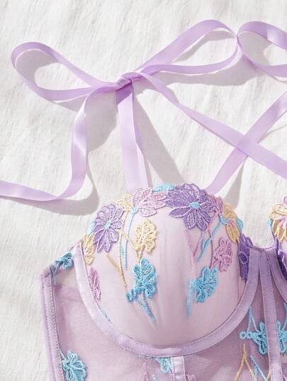 SHEIN قطعة واحدة من ملابس داخلية نسائية مطرزة بسلك داخلي، بسيطة وعصرية، مناسبة للملابس الداخلية الصيفية الجذابة
