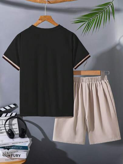 SHEIN 2 طقم ملابس علوية كم قصير وشورت للأولاد المراهقين الكاجوال بطبعة الريبون، مناسب للذهاب للمدرسة والاستخدام اليومي والرياضة والحفلات وفصلي الربيع والصيف
