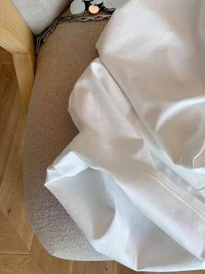 بنطلون مستقيم الساق للنساء بقصة مريحة بتطريز خيالي بسيط بلون أحادي