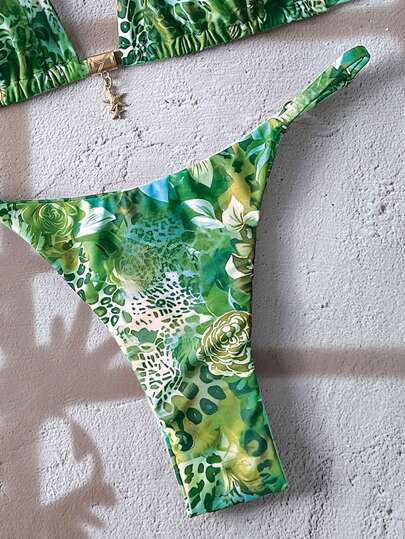 Swim Mod بكينى من قطعتين مكون من حمالات رفيعة وأزرار معدنية بنمط نجمة البحر والبقع الفهدية، مناسب للاستخدام الصيفي على الشاطئ