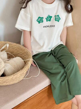 Dazy Kids ملابس فتاة صغيرة للخريف: بلوزة تي شيرت بياقة مستديرة وأكمام قصيرة مطبوعة + بنطلون صوفي أحادي اللون، طقم منزلي للربيع/الصيف رمضان
