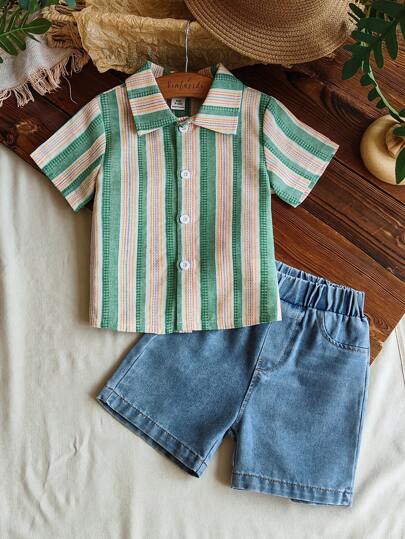 SHEIN Vintaside Kids طقم ملابس للأطفال الصبيان للربيع والصيف الكاجوال: بولو مخطط أكمام قصيرة وشورت جينز مغسول عصري، مناسب للاستخدام المنزلي ول-الأماكن السياحية واللقاءات مع الأصدقاء