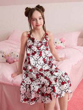 HELLO KITTY AND FRIENDS | SHEIN فستان بذلة مطبوع بقطة كرتونية مريح للفتيات في سن المراهقة
