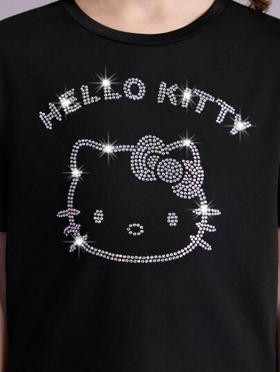 ملابس بناتي HELLO KITTY AND FRIENDS |  تي شيرت بأكمام قصيرة للبنات المراهقات بطبعة كريستالية سوداء، متعدد الاستخدامات