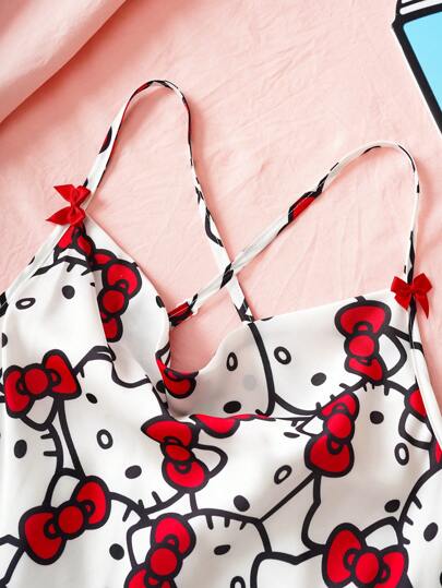 HELLO KITTY AND FRIENDS | SHEIN فستان بذلة مطبوع بقطة كرتونية مريح للفتيات في سن المراهقة