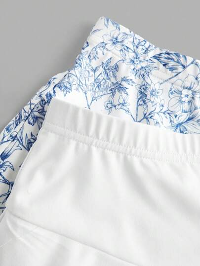 SHEIN EZwear طقم شورتات بطبعة زرقاء وبيضاء للنساء ، صيفي، قطعتان