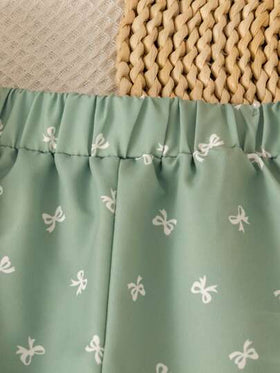 SHEIN Vintaside Kids طقم بناتي مطبوع بالفراشات: بلوزة بطرز أزهار وأكمام قبعة، بنطلون كاجوال واسع الساق مطبوع بتصميم الفراشات، طقم صيفي بطراز فينتاج عذب