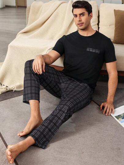 SHEIN طقم بجامات قصير الأكمام للرجال مع جيوب مطبعة بالمربعات