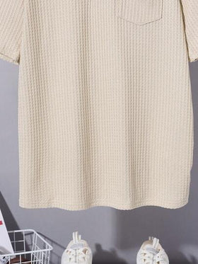 SHEIN قميص بولو محبوك بنسيج الخلية موحد اللون المالئم لكل شيء، لدى المراهقين، ألوان سادة، مريح وعملي، مناسب للربيع والصيف