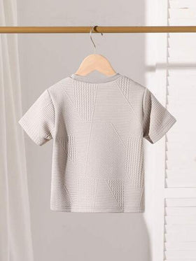 SHEIN Genkimix Kids تي شيرت جيرسيه أساسي للأولاد ذو ياقة دائرية وأكمام قصيرة، موضة الصيف