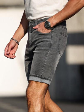 Manfinity Homme شورت جينز رجالي عصري، مناسب للصيف