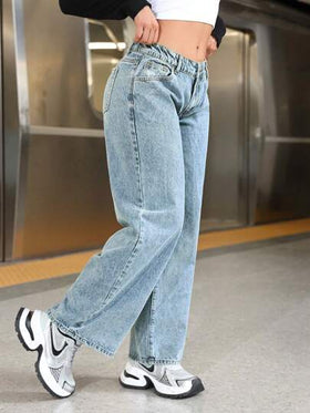 SHEIN PETITE سراويل جينز واسعة وذات جيوب فضفاضة للنساء