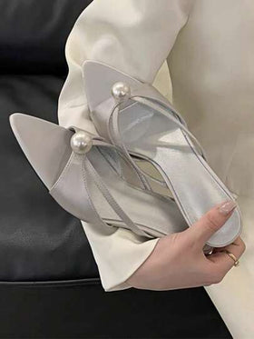 نعال فرنسية عالية الكعب ناعمة القاع للنساء، صنادل خارجية بكعب رفيع، صيفية أنيقة، تصميم جديد 2025، كعب قطة