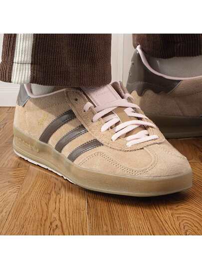Adidas Originals حذاء رياضي GAZELLE INDOOR للرجال والنساء، مريح وخفيف الوزن، حذاء كاجوال IF1809