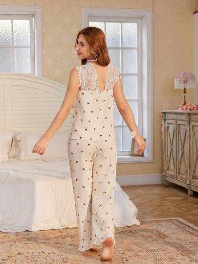 طقم تانكيني حريمي CottageSlumber طقم بيجامة نسائية مزين بالذيل الدانتيل المنقوش والفيونكة مع أزهار الكرز الرومانسية