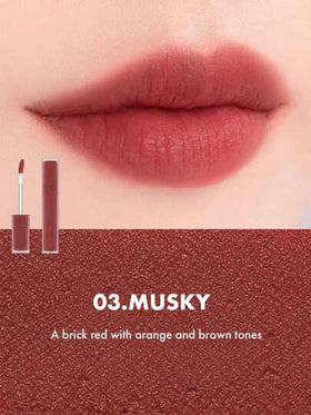 Rom&nd رومند BLUR FUDGE TINT 03 لون المسك، أحمر شفاه رومند، لمعة الشفاه، لمعة شفاه مطفأة، ملمس كريمي خفيف، سهل الاستخدام، لون دائم، صبغة عالية، غير مجفف، ناعم كالحرير، نهاية مطفأة، قابل للمزج، مكياج كوري، مستحضرات تجميل كورية، طقم هدايا، 5.0 جرام/0.18 أون