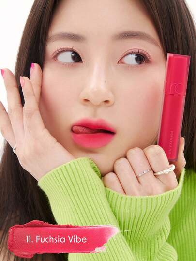 Rom&nd رومند BLUR FUDGE TINT 11 وردي فاتح، أحمر شفاه رومند، لمعة شفاه، لمعة شفاه مطفأة، ملمس كريمي خفيف، سهل الاستخدام، لون دائم، صبغة عالية، غير مجفف، ناعم كالحرير، نهاية مطفأة، قابل للمزج، مكياج كوري، مستحضرات تجميل كورية، طقم هدايا، 5.0 جرام/0.18 أونصة