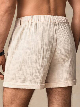 Manfinity BRENVOR شورت رجالي كاجوال ذو خصر مربوط بسحاب من قماش متجعد ذو طبقتين مع حلقات حزام