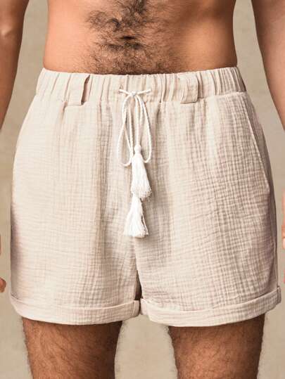 Manfinity BRENVOR شورت رجالي كاجوال ذو خصر مربوط بسحاب من قماش متجعد ذو طبقتين مع حلقات حزام