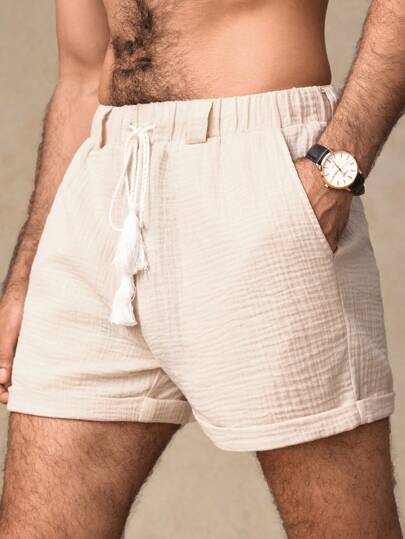 Manfinity BRENVOR شورت رجالي كاجوال ذو خصر مربوط بسحاب من قماش متجعد ذو طبقتين مع حلقات حزام