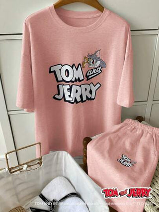 DAZY TOM AND JERRY X DAZY مجموعة بيجاما فضفاضة عادية قطعتين، ملابس علوية كم قصير بطبعات وشورت