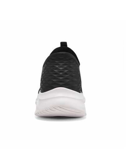 Skechers حذاء مشي رجالي سهل الارتداء من ألترا فليكس